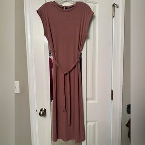 NWT PinkBlush Mauve Midi Lightweight Ribbed Dress